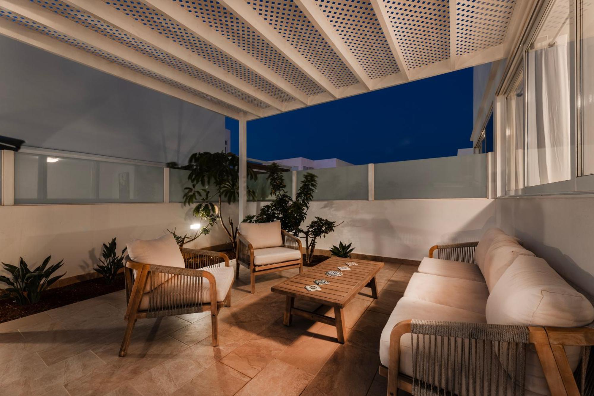 Villa Atlantica - Heated Pool In Playa Blanca ภายนอก รูปภาพ
